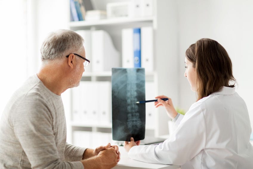 What’s The Difference Between Spinal Stenosis and Arthritis?